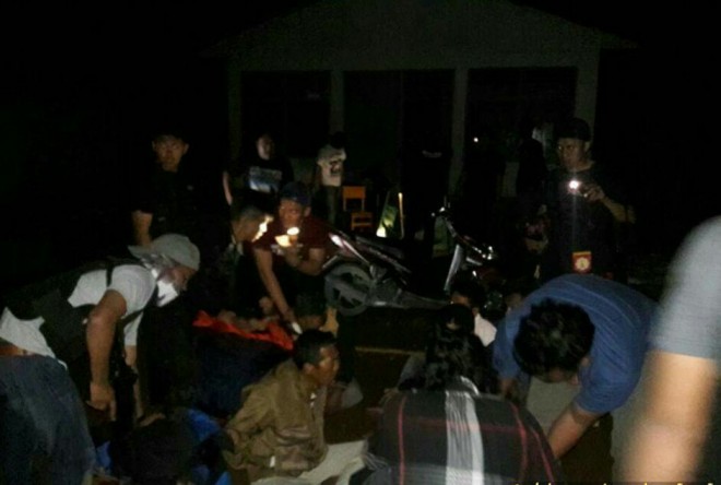 Pelaku sabung ayam di Kerinci diamankan petugas.